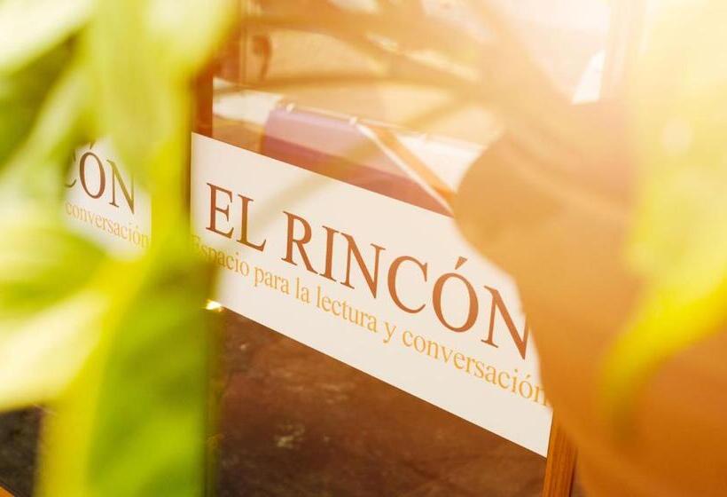 ホテル Flor De Oriente