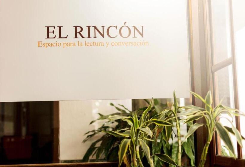 ホテル Flor De Oriente