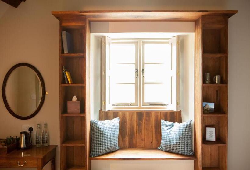 هتل Killingworth Castle