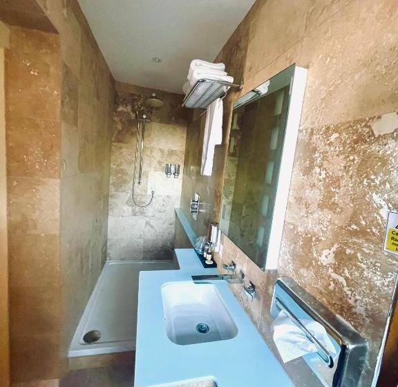 בית מלון כפרי Prom