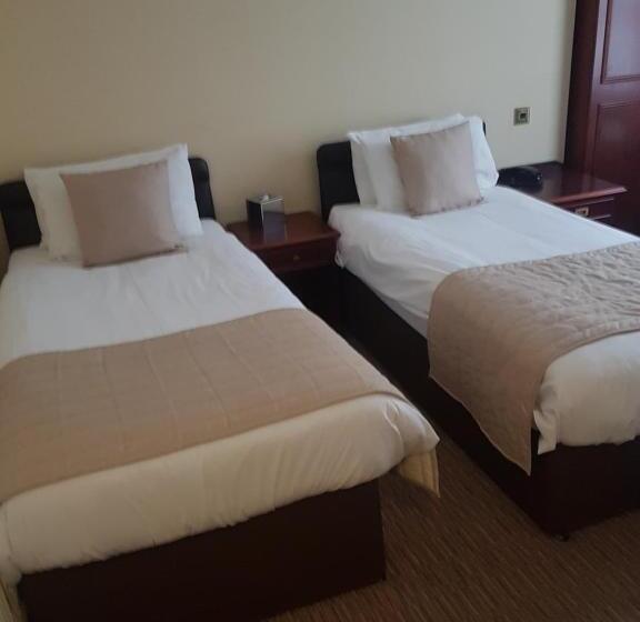 בית מלון כפרי Prom