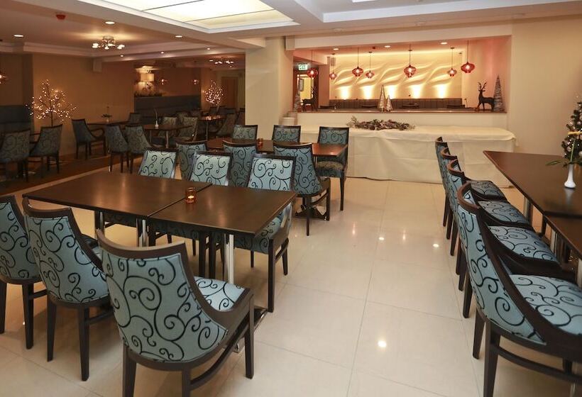 בית מלון כפרי Prom