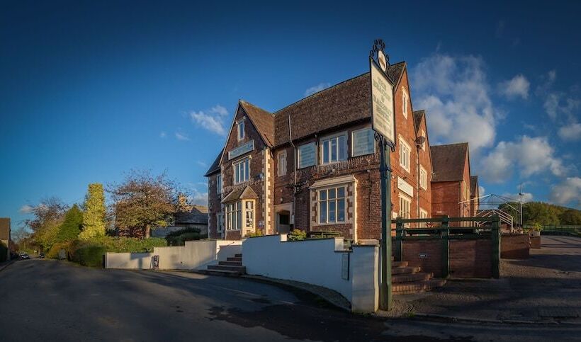 فندق The Beacon & Railway