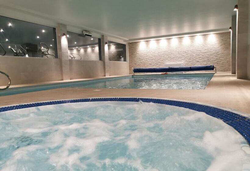 The Beeches Hotel & Leisure Club