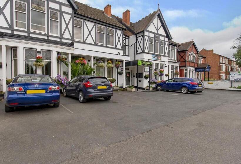 Отель The Cotswold