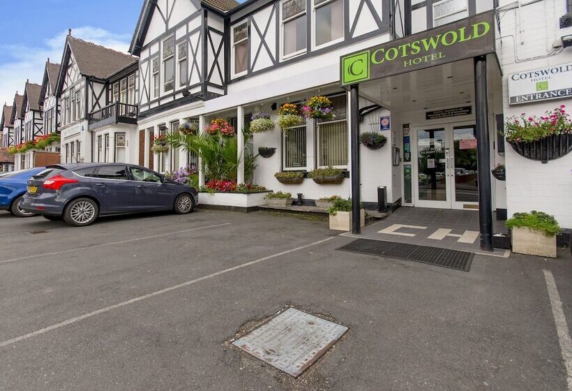 Отель The Cotswold