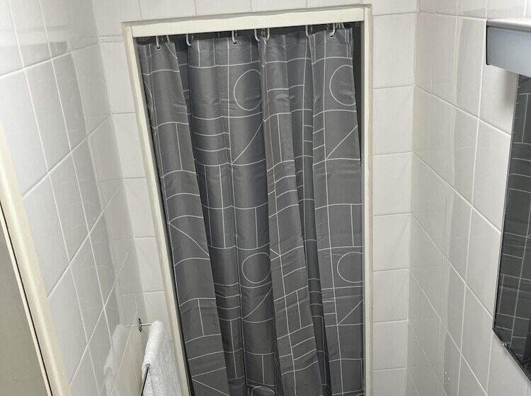 فندق The Lake View