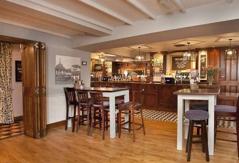 Hotel Ye Olde Griffin