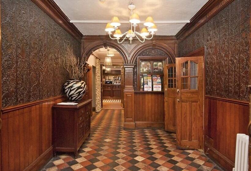 Hotel Ye Olde Griffin