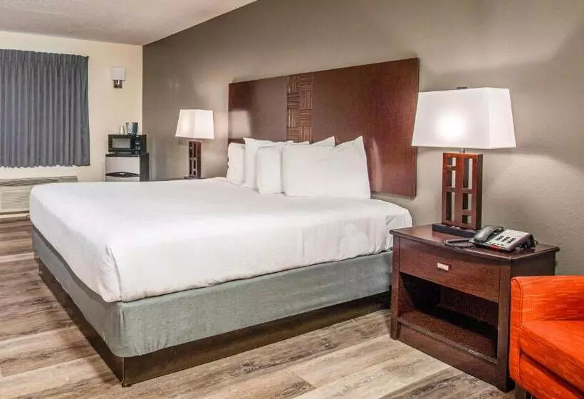 Motelli Lake View Inn