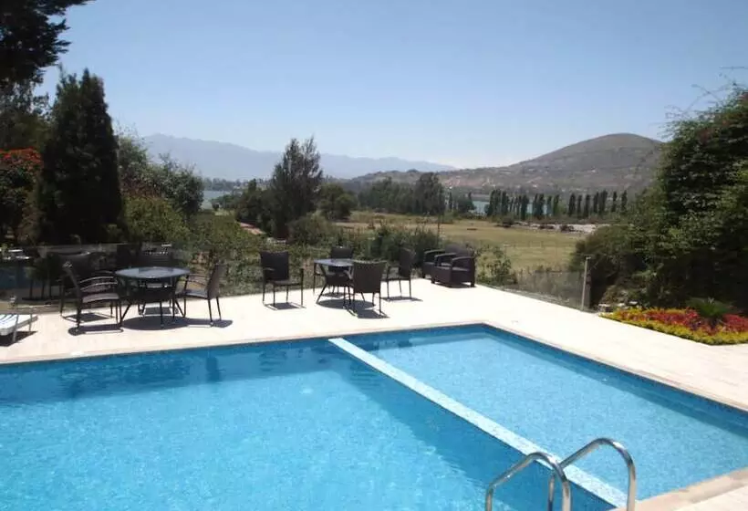 استراحتگاه Hosteria Totoral