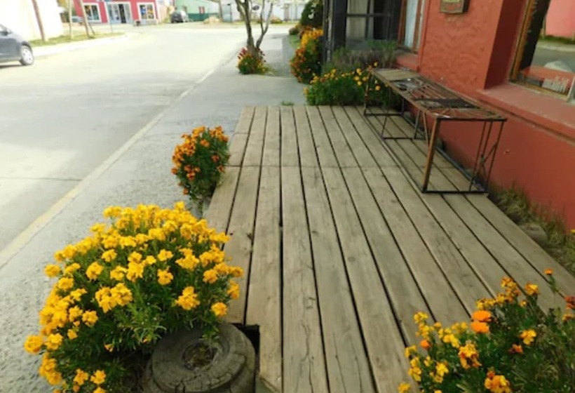 هاستل Hostal Schilling