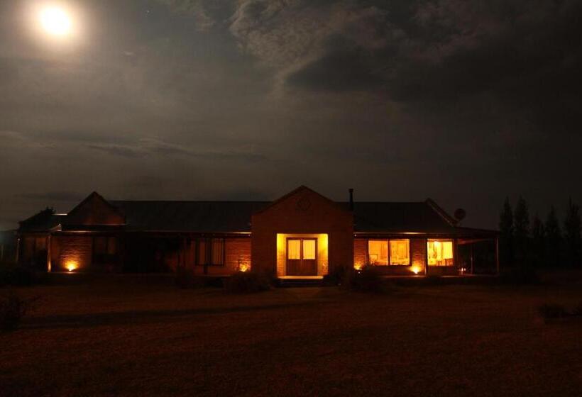 Bed and Breakfast Refugio Del Guira Guira