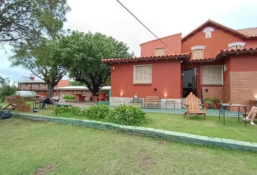 Castelar Hotel & Apart