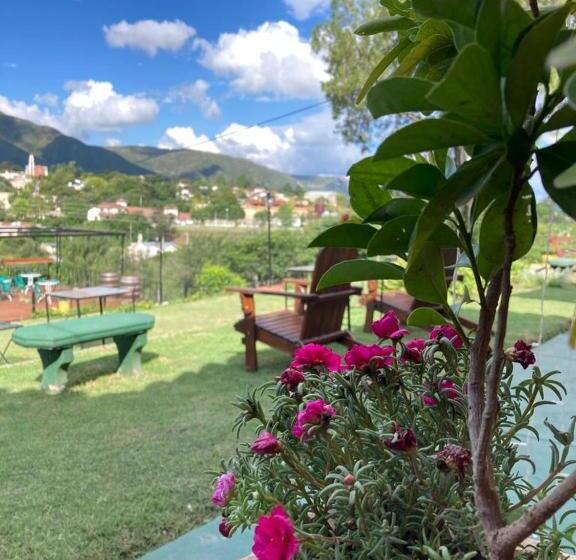 Castelar Hotel & Apart