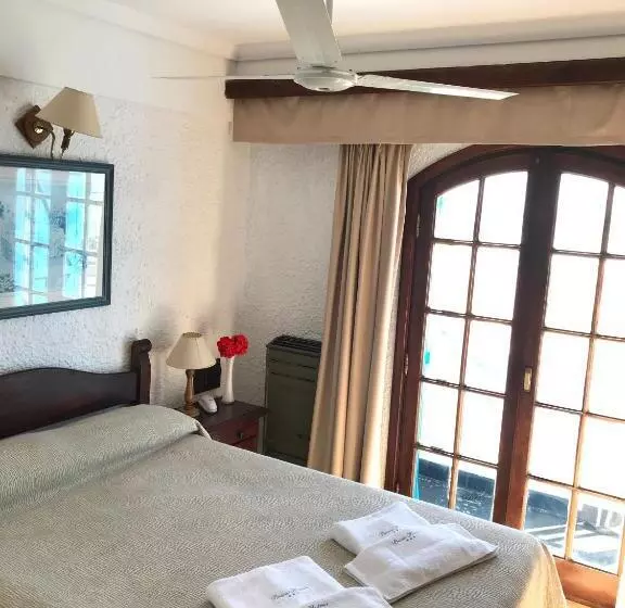هتل Brisas Hosteria