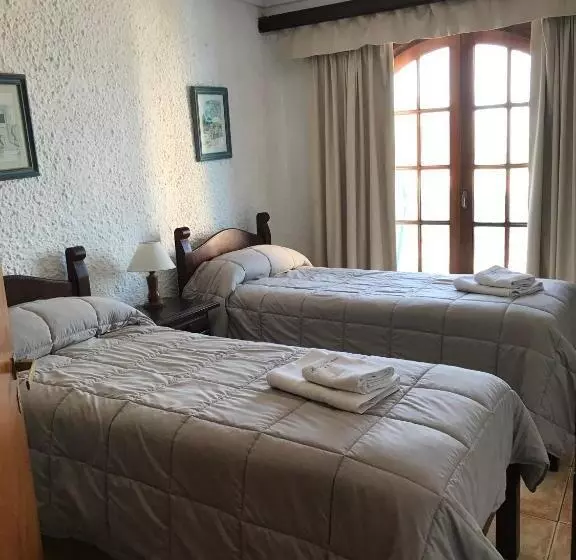 هتل Brisas Hosteria