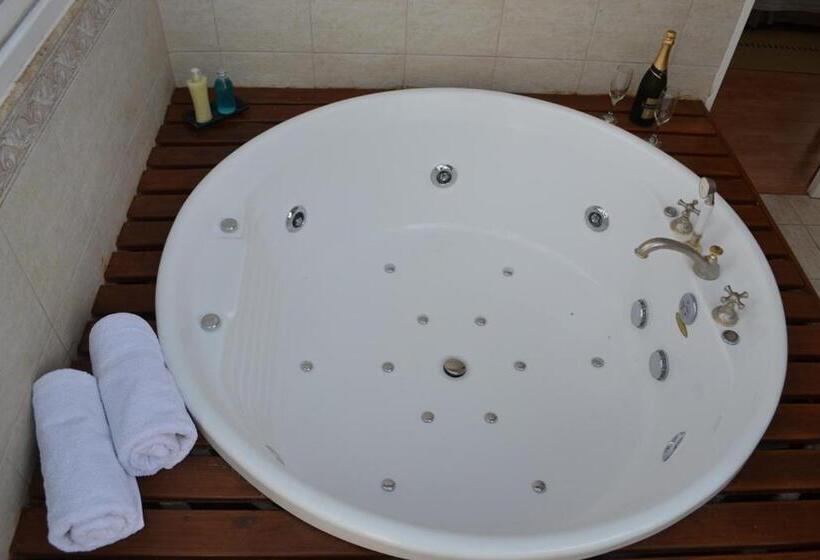 호텔 Ca´montana Hostal Boutique