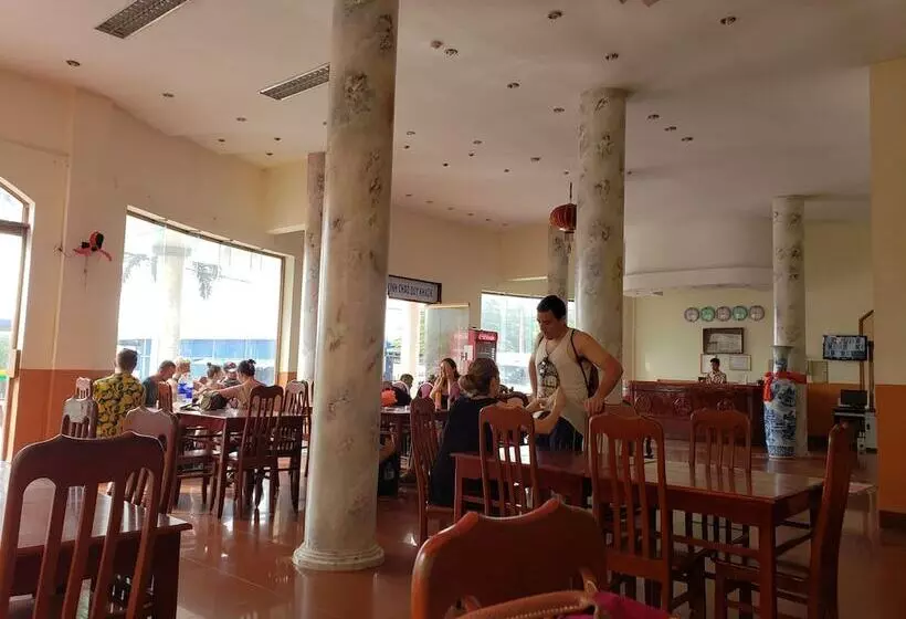 هتل Cat Ba Plaza