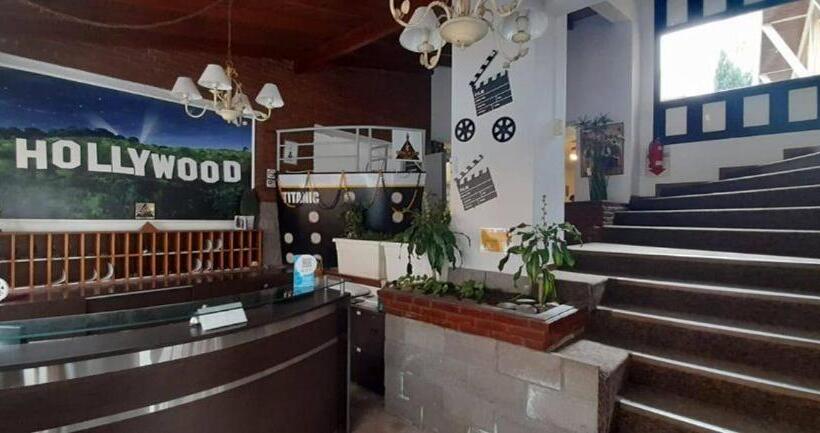 هتل De Cine Las Golondrinas