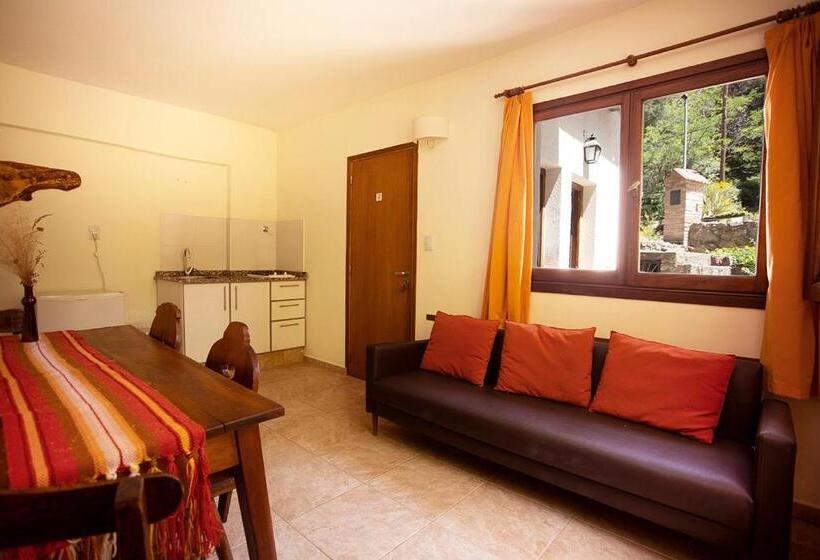 ホテル Las Cascadas