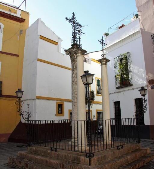 هتل Patio De Las Cruces