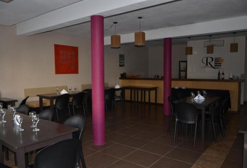 Otel Portal Del Río