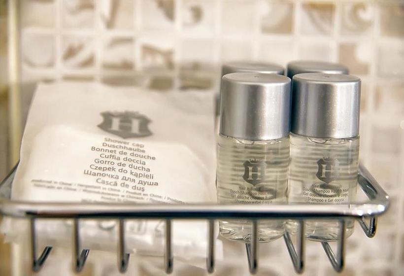 هتل Promenade Park