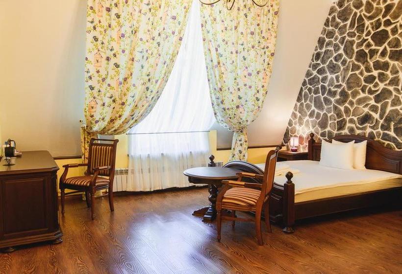 هتل Promenade Park