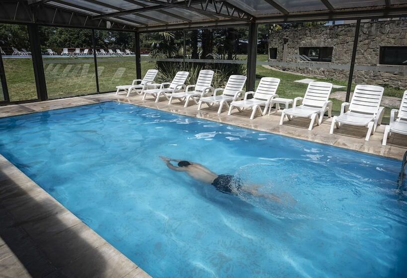 בית מלון כפרי Provincial