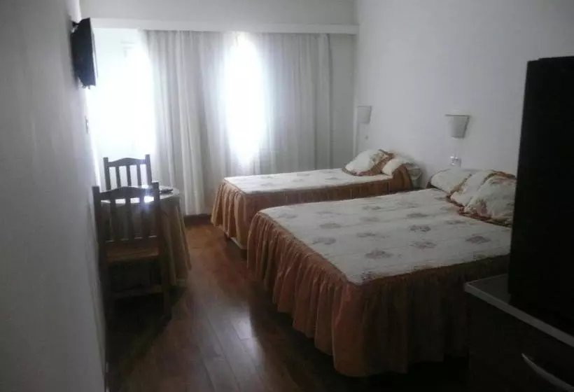 Hotelli Riviera