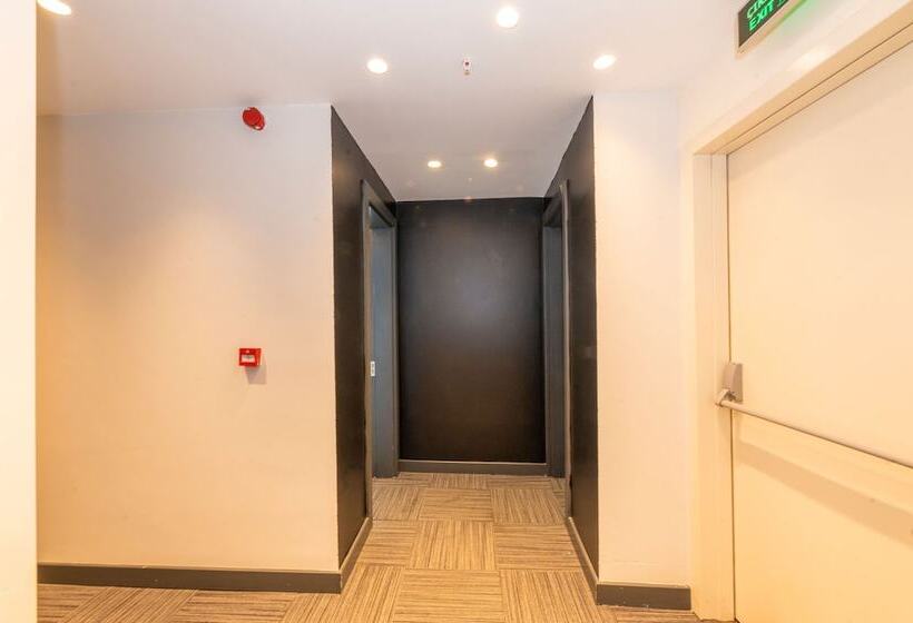 ホテル Taksim Home