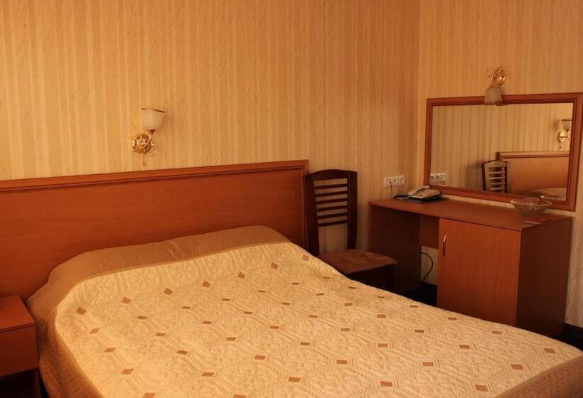 هتل Ust Kamenogorsk