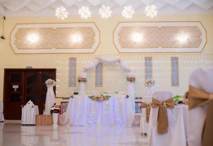 هتل Ust Kamenogorsk