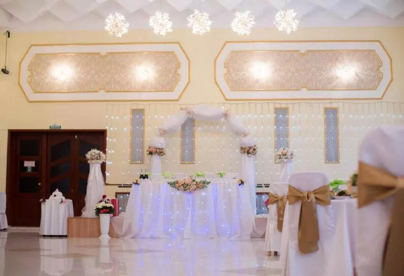 هتل Ust Kamenogorsk
