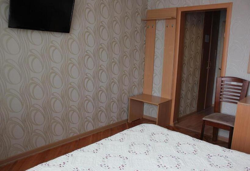 هتل Ust Kamenogorsk