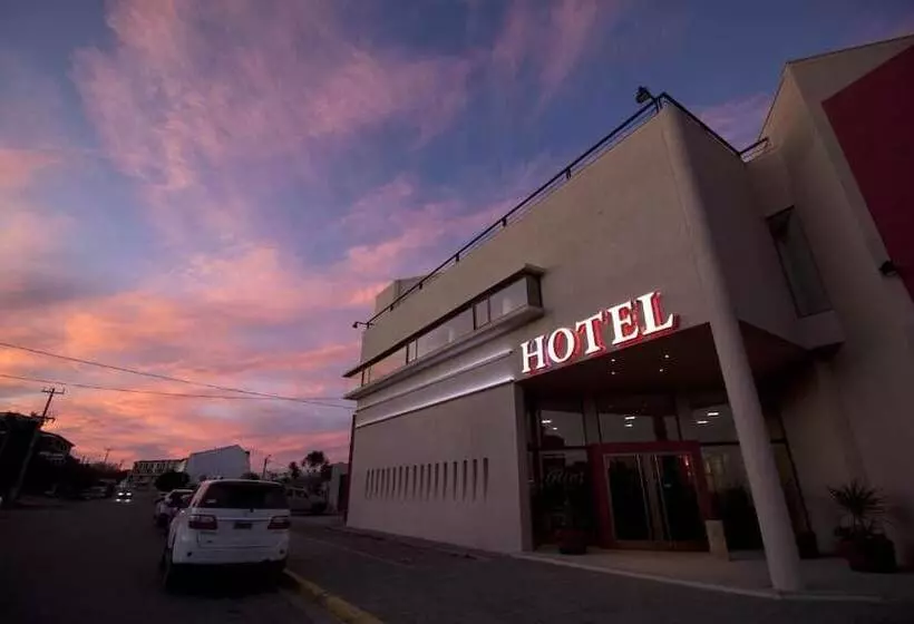 هتل Y Casino Del Rio   Las Grutas