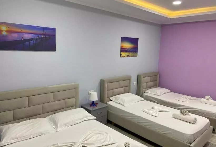 Karos Hotel Llaman