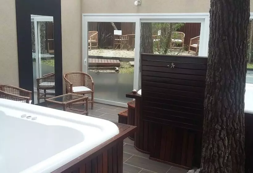 Mizu Hotel Boutique