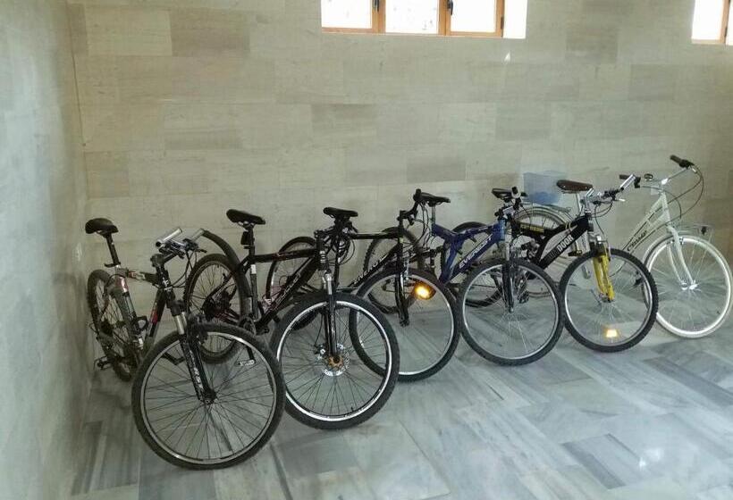 Ramis Hotel & Outdoor Sports Center