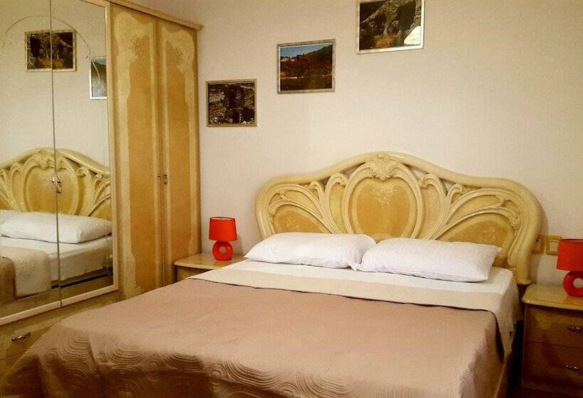 Ramis Hotel & Outdoor Sports Center