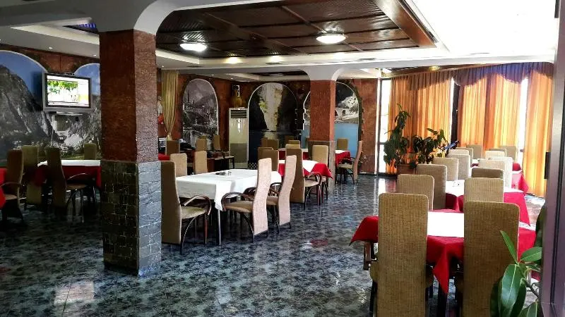 Ramis Hotel & Outdoor Sports Center
