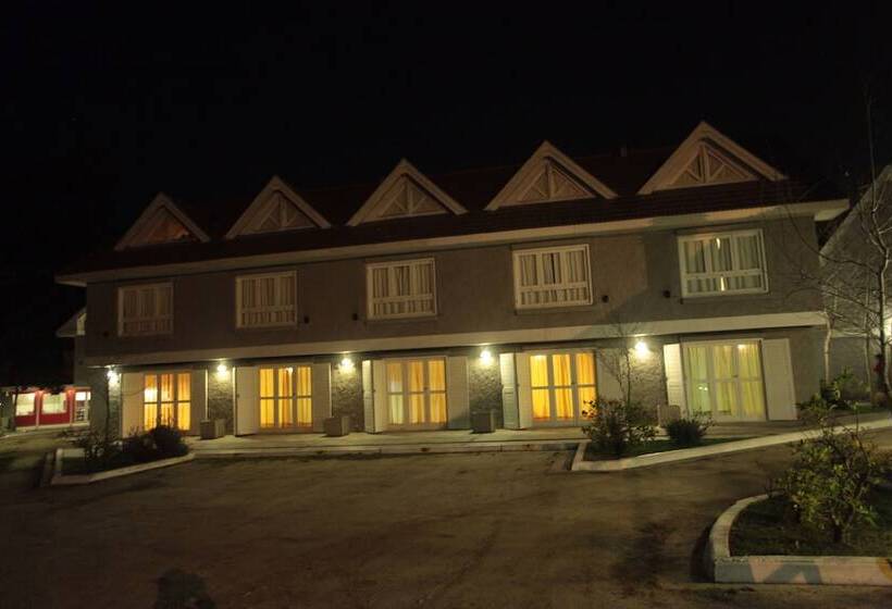 渡假胜地  Amarras