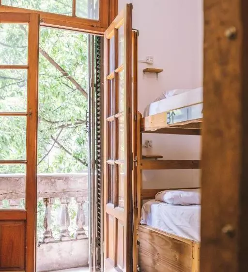 531 Hostel