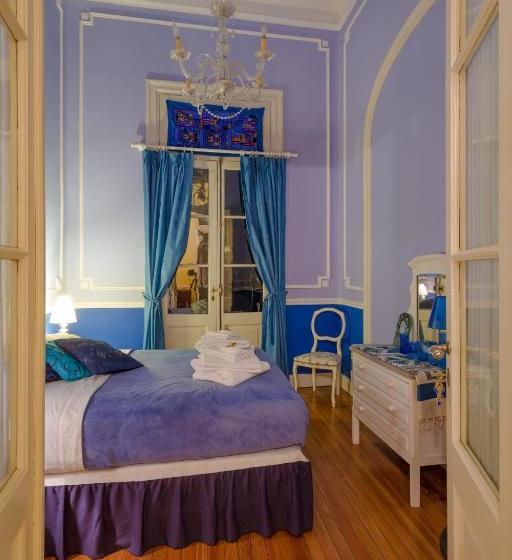 تختخواب و صبحانه Petit El Vitraux