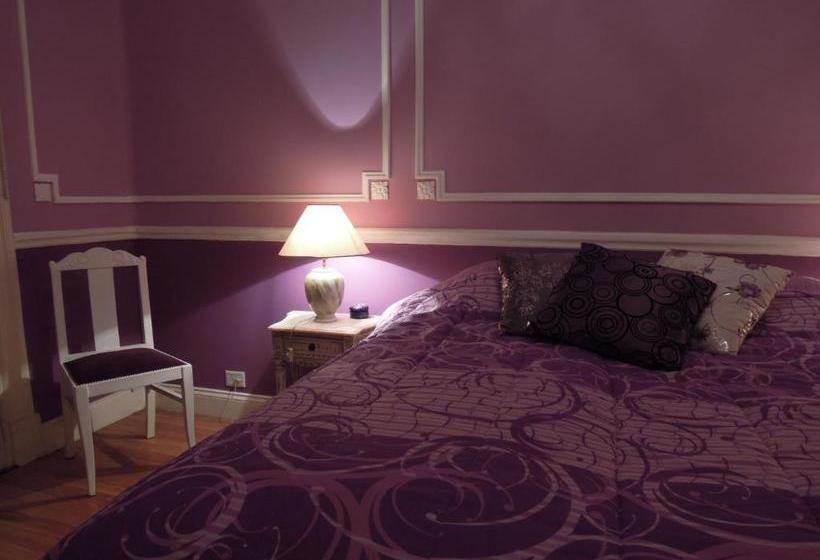 تختخواب و صبحانه Petit El Vitraux