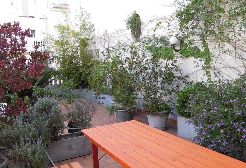 تختخواب و صبحانه Petit El Vitraux