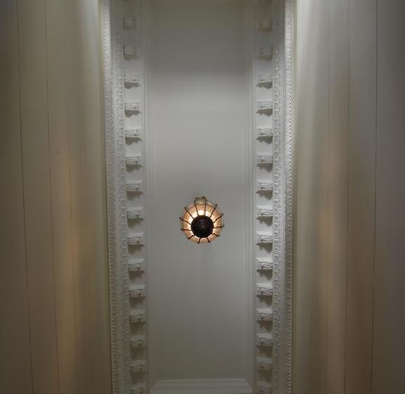 تختخواب و صبحانه Petit El Vitraux