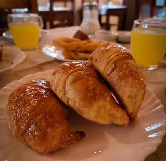 בית מלון כפרי Altos Del Iguazu