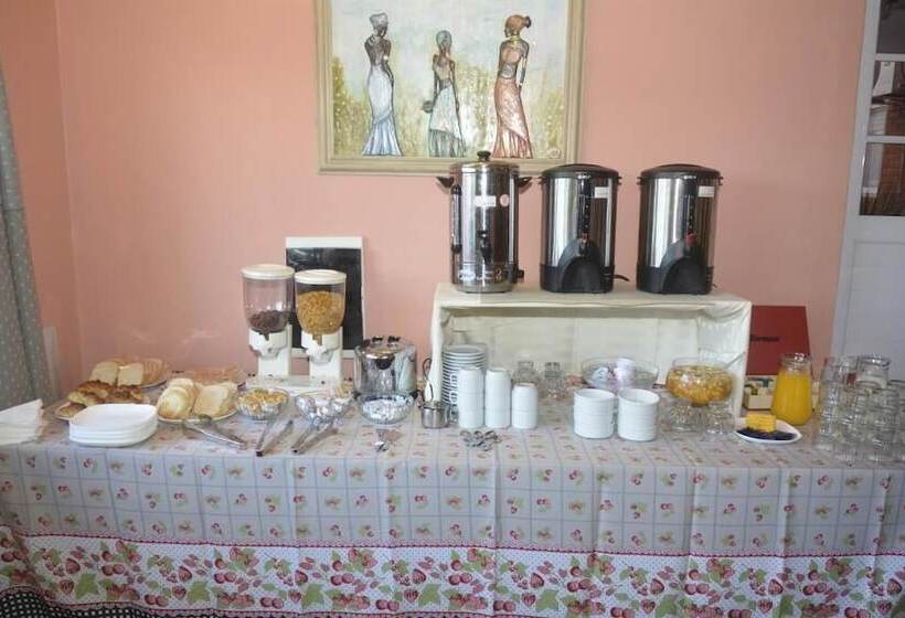 בית מלון כפרי Altos Del Iguazu